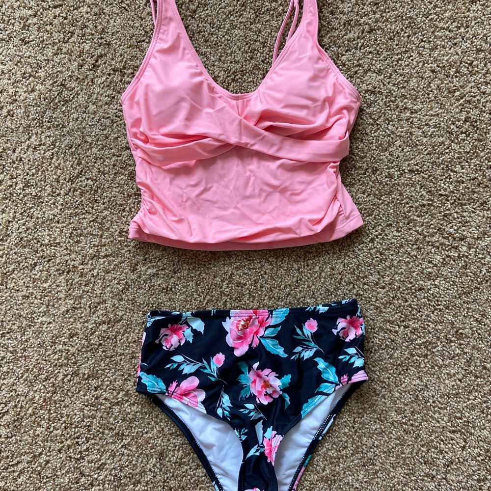Tankini swim suit
